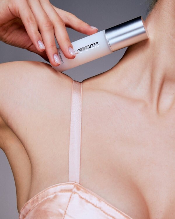 Dr.Select Whitening Essence – esencija pigmentuotai odai